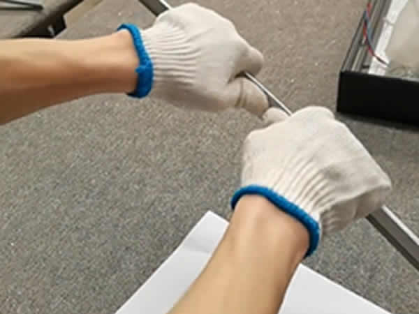 易飾天H型龍骨硬度測試和對比